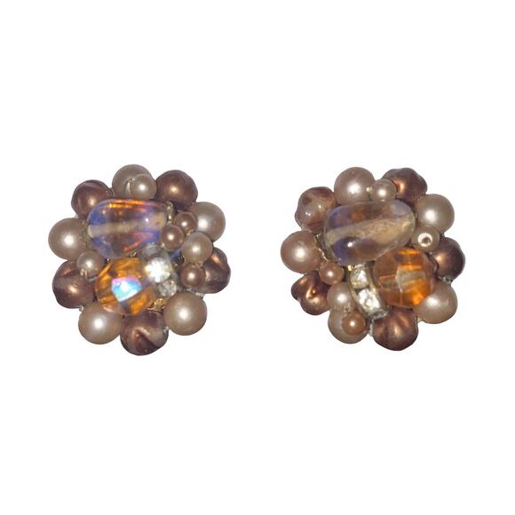 4 pairs of vintage cluster clip-on earrings (Black, Gold, Cream, Rose Gold) - Picture 6 of 7